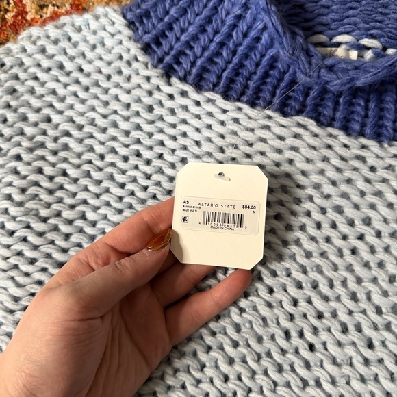 Altar’d state sweater - Picture 3 of 4